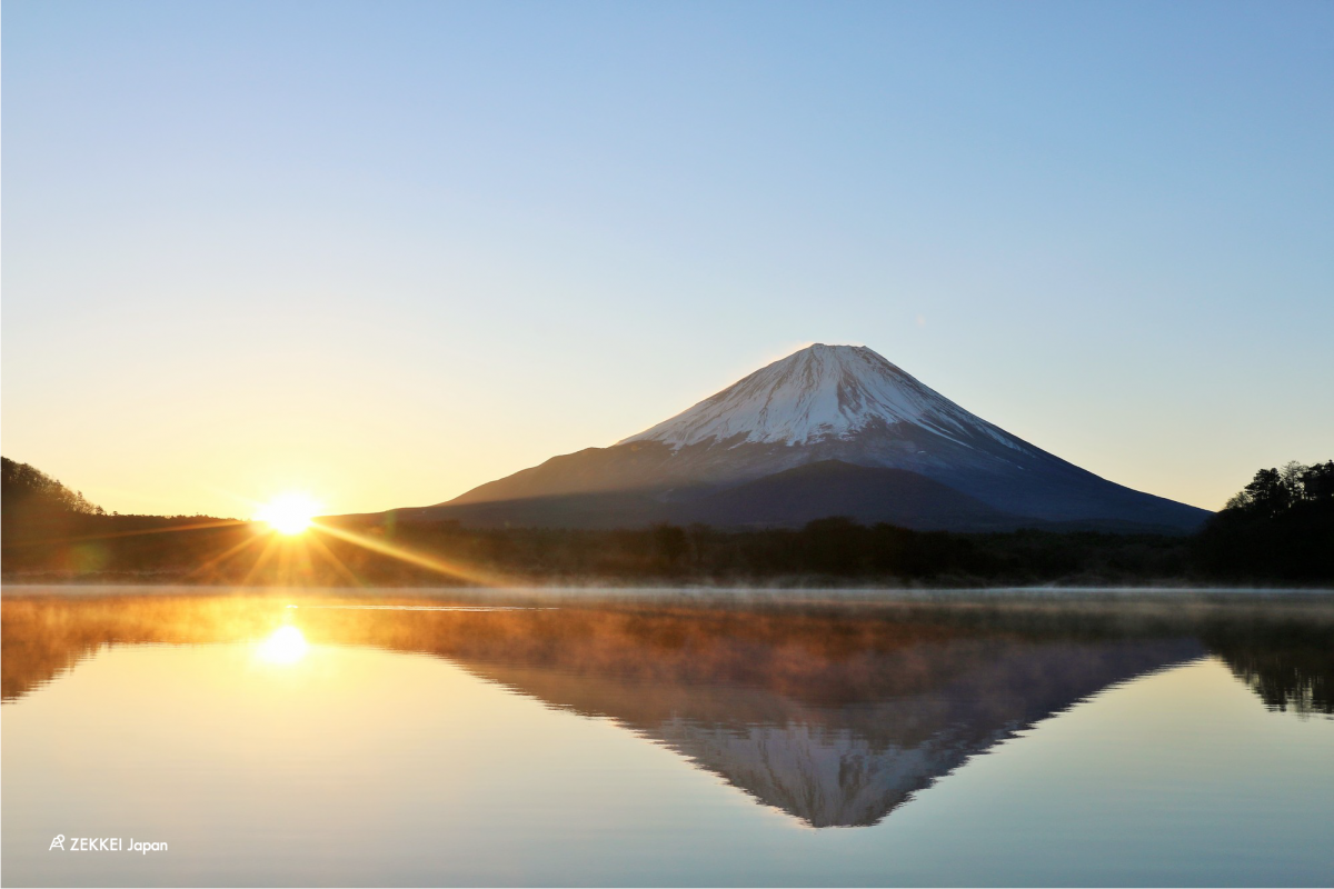 699 正月 日本 風景 Stock Photos, High-Res Pictures, and Images - Getty Images富士山 朝日