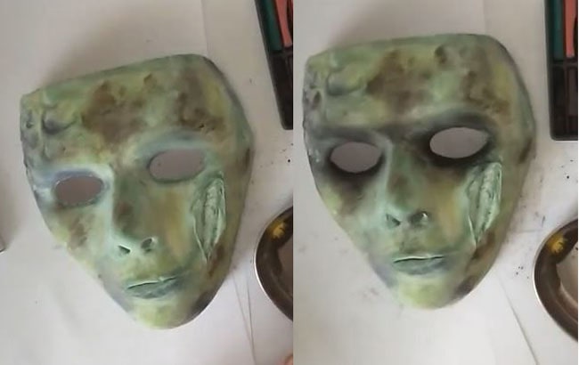 100均のリアルマスクに人気キャラを描いたらホラーすぎた :: デイリーポータルZ