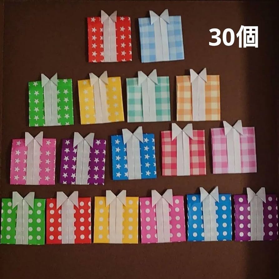 折り紙でも色画用紙でも出来る立体お花のポップアップカードの作り方をYou Tubeに紹介いたしました。 色々なシーンで活躍する簡単で華やかなカードです💖動画制作 @y_ycreationyoutubeチャンネルやまもとえみこペーパーデコレーション手作りカードグリーティング