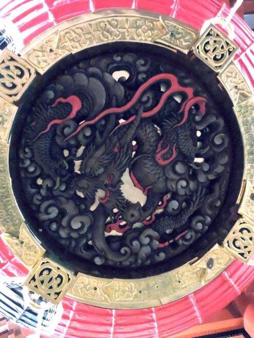 浅草寺の大提灯に書いてある「志ん橋」の文字、この文字の読み方と由来は？めざましmedia“好き”でつながる