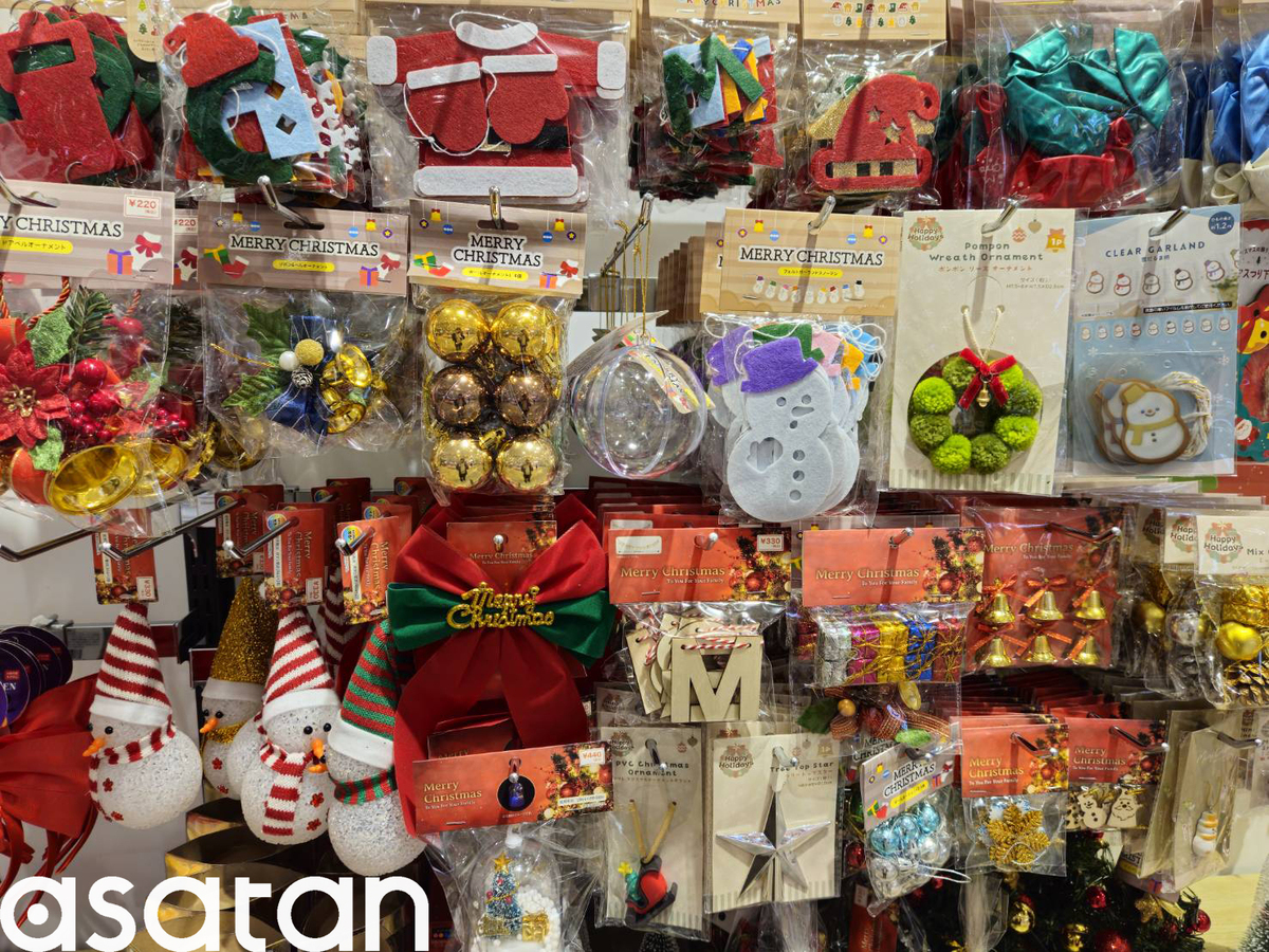 ダイソーにはクリスマスグッズがいっぱい!タイ バンコク タイ自由ランド