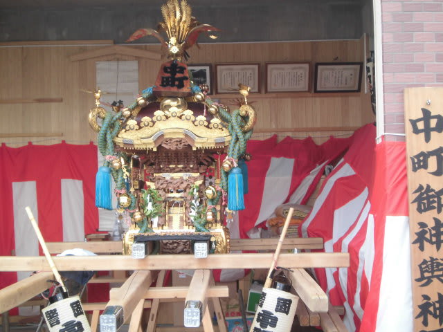 ✨ 2025年・多摩区の秋イベント特集🍁 ✨ 今年の夏は楽しめましたか？ 秋の多摩区もイベント盛りだくさん！親子で楽しめるおまつりや花火大会、地獄も見られちゃう！？ 保存して、ちょっと出かけやすくなってくる秋のおでかけプランに役立ててね♪ 🐱8 25〜9 1