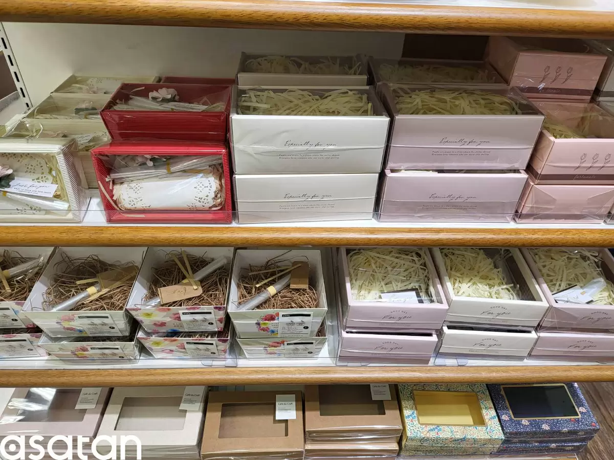 Dreamy gift box 100均 箱ごとおいしい♪ ギフトボックス セリア