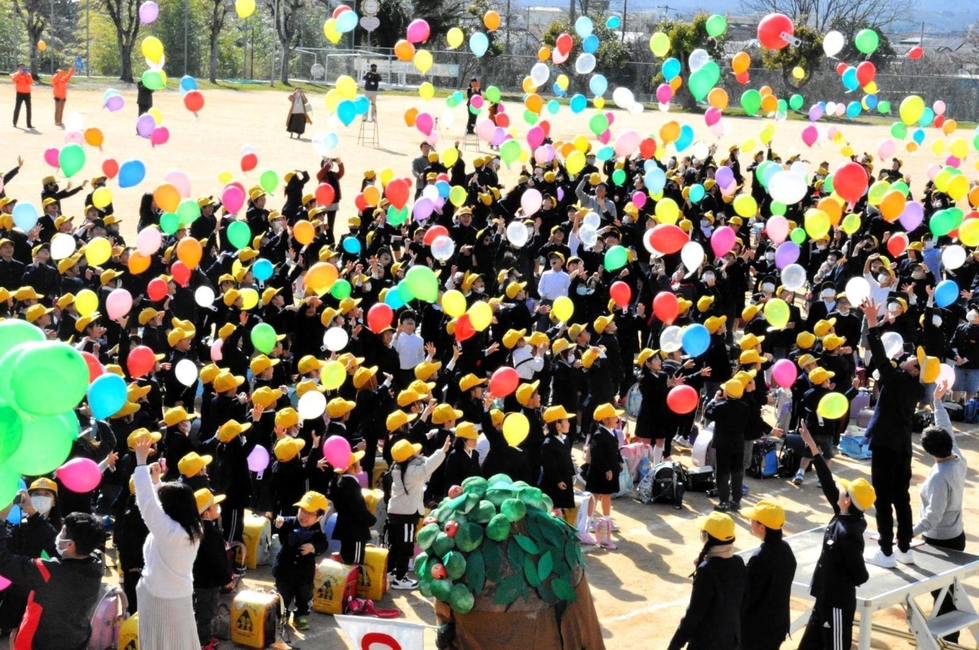 結婚式でバルーンリリースをしたい！やり方・費用・注意点花嫁ノート