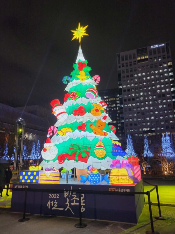 潮田公園 ランタンフェス12月18日に ハンドベルなど演奏も鶴見区タウンニュース