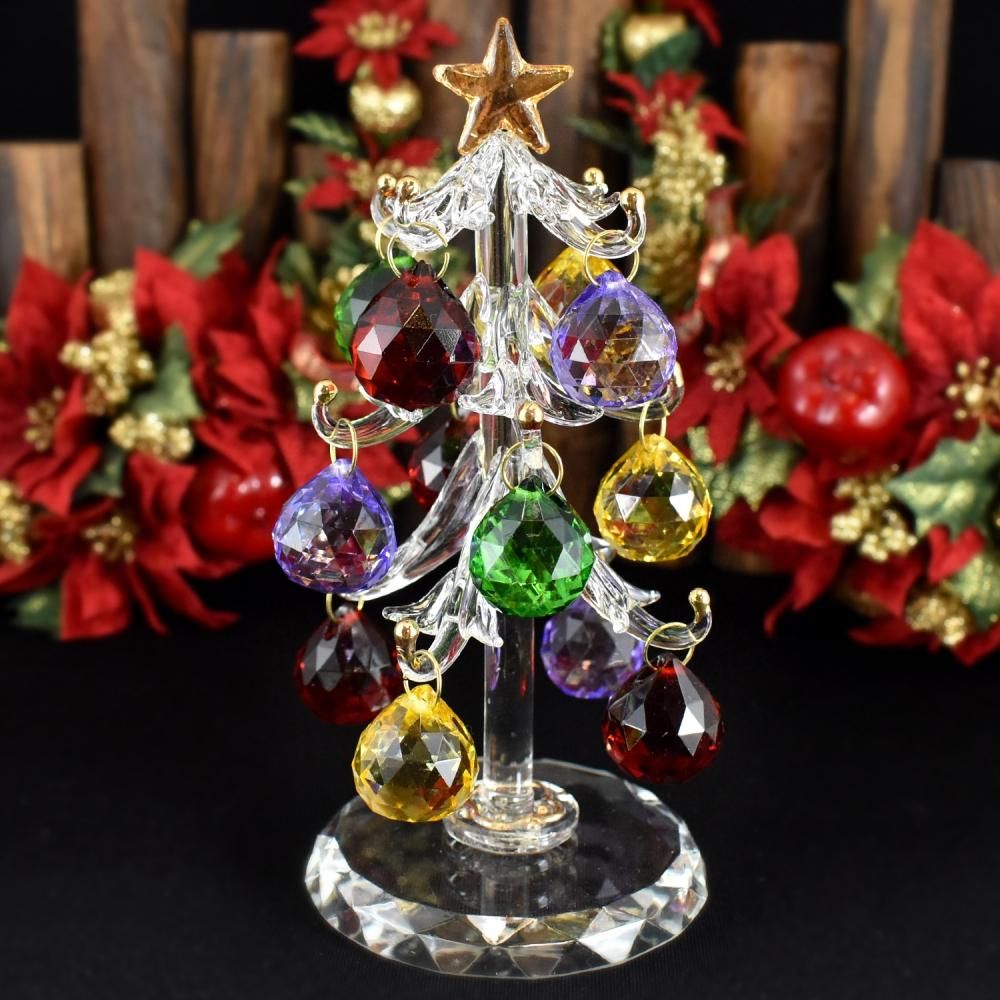 クリスタルガラスの美しいツリーオブジェ✨ キラキラとした繊細な輝きがお部屋をゴージャスに 彩ってくれます💠横浜赤レンガ倉庫横濱硝子クリスマスクリスマスツリーガラスツリークリスマスオーナメントガラスクリスタルガラスchristmas