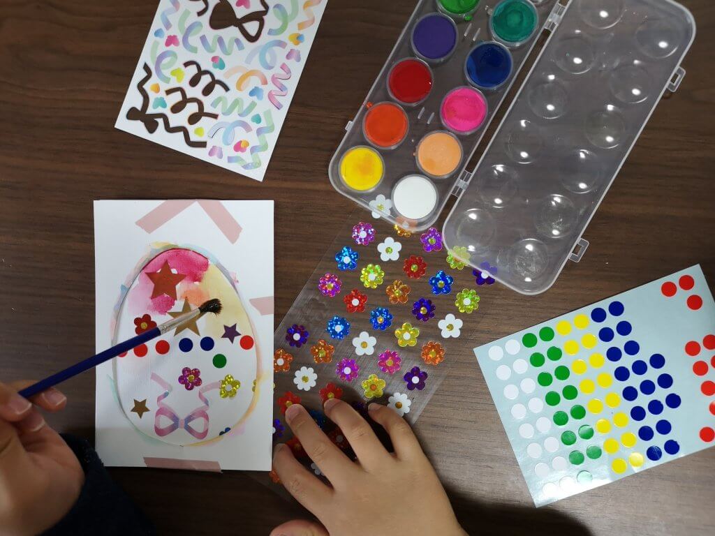 イースターの飾りに！「簡単イースターエッグガーランド」季節の工作アイデア集- こうさくポケット