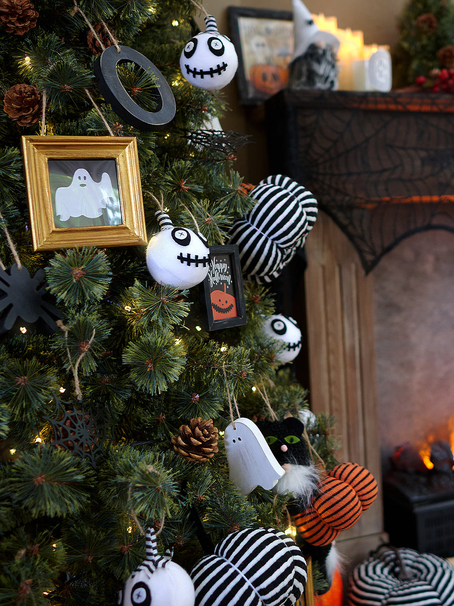 ハロウィン ツリー 一式セット 4種類 150cmツリー ツリー オーナメント LED 骸骨 ガイコツ 飾り付け 室内 デコレーション 装飾Halloween ハロウィーン ハロウィン用品 ホラー お化け 可愛い かわいい セット tree 飾りつけ 飾り 華やか