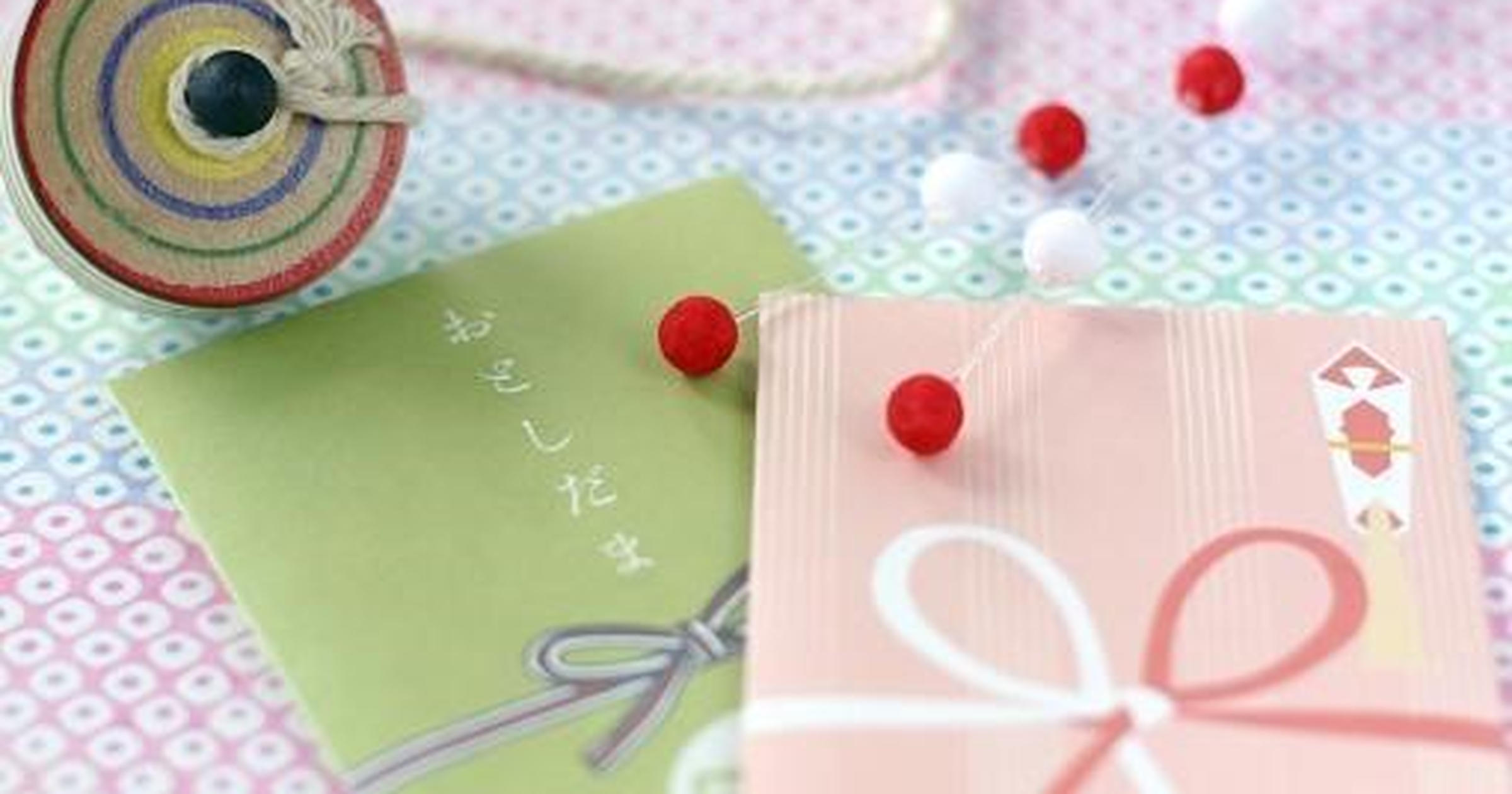 お年玉の入れ方やマナー。ポチ袋の書き方は？折り紙でポチ袋を手作りしてみよう！華やぎおせち百花
