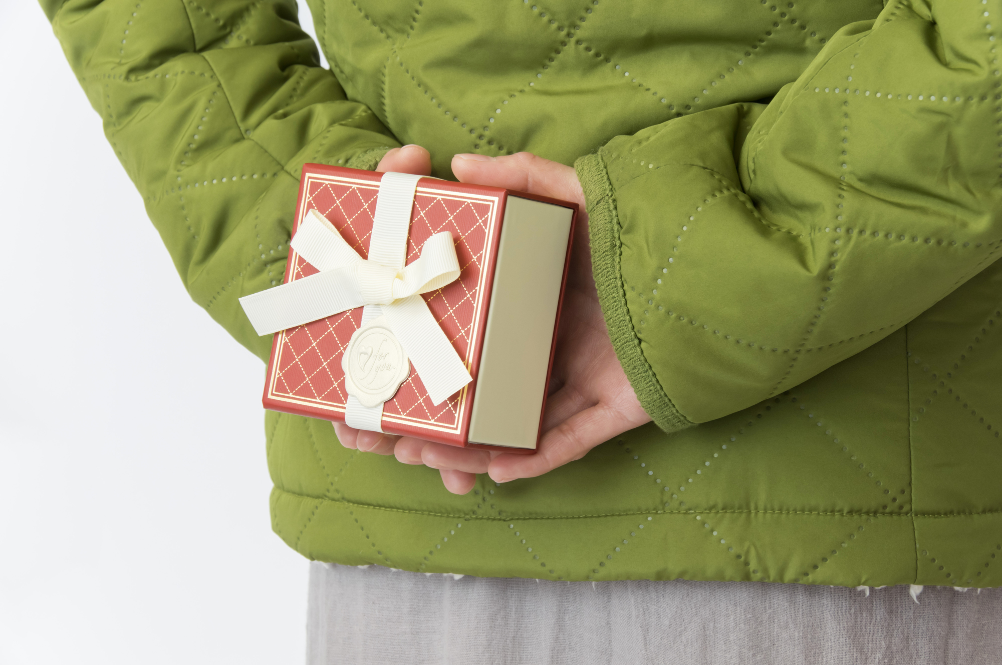 彼女を喜ばせる誕生日のサプライズアイディア10選注意点も紹介コラムHow to プロポーズ彼女が喜ぶプランが見つかる相談予約サイト