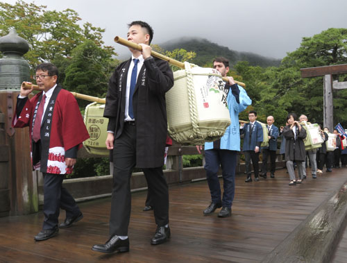 20年に一度「 山口祭」伊勢神宮 内宮 ・令和7年5月2日・'Yamaguchi-sai' at Ise Grand Shrine: Heldonly once every 20 Years! - YouTube