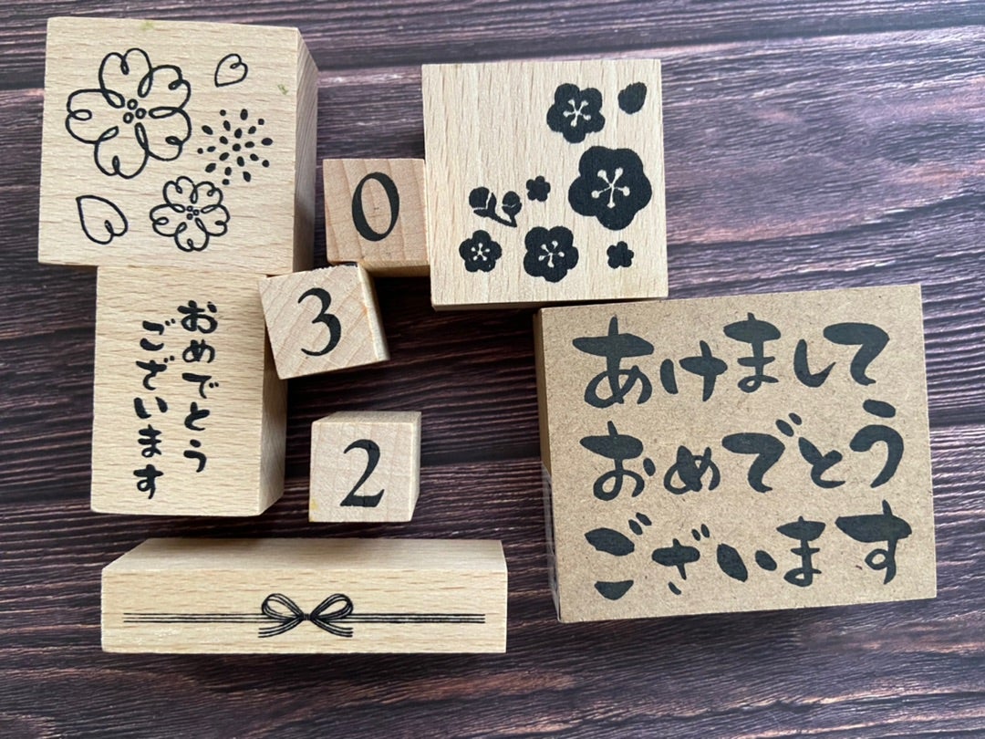 ダイソー100均・年賀状スタンプ午年 簡単手作りアイデア！インク・いろどりシールグッズ2025-2026 - 100均✖Sweetsレシピ‼