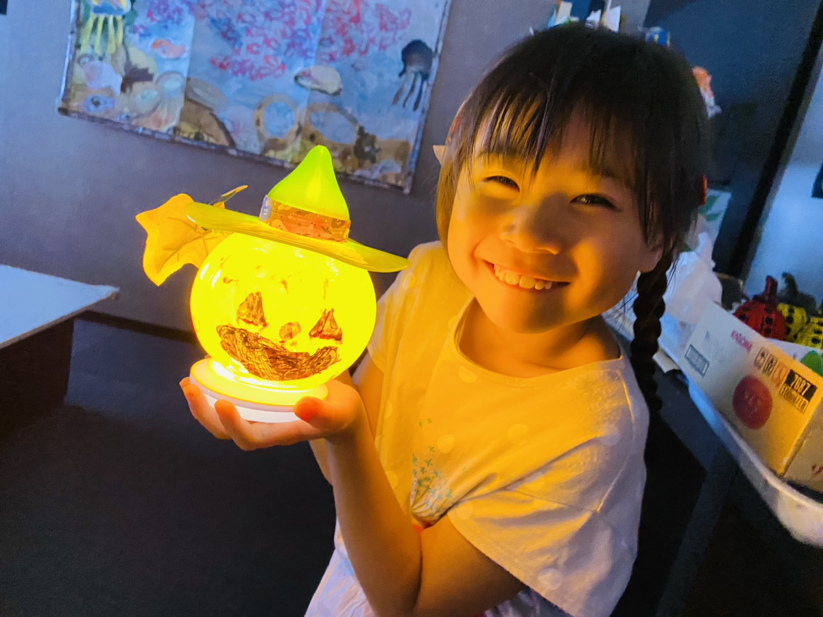 かぼちゃランタンバケツ〜ハロウィンにちなんだ製作あそび〜保育と遊びのプラットフォーム ほいくる