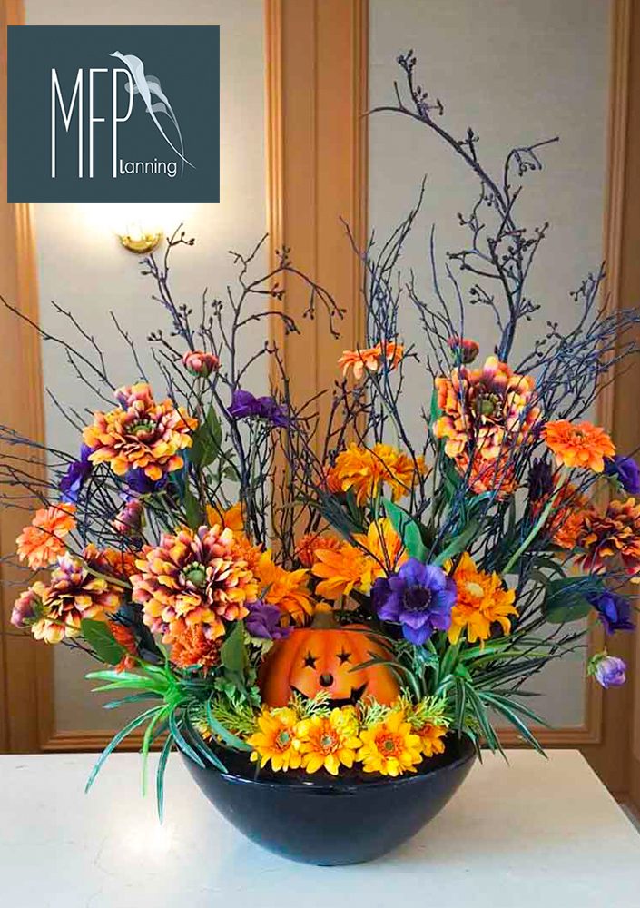 楽天市場 アウトレット 造花 2種類から選べる ハロウィンのウッドプレートのアレンジ ハロウィン かぼちゃ カボチャ シルクフラワー 秋のアレンジCT触媒 光触媒 フラワーアレンジ インテリア フラワーアレンジメント arg : シルクフラワーの山久