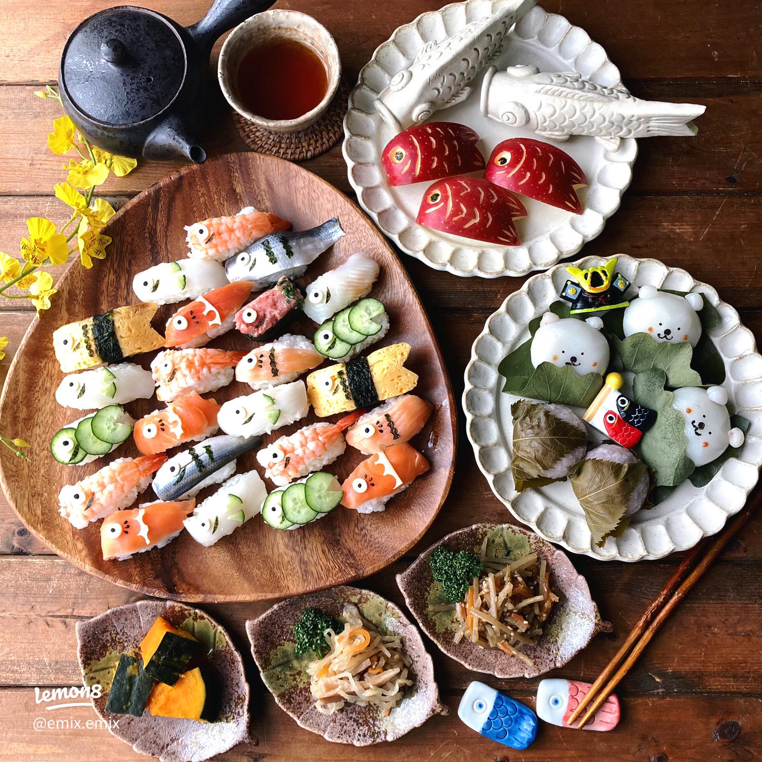 choooboo ⇦他の投稿はこちらから！ こどもの日紙芝居🎏 昨年も販売しましたが、今年はイラストと内容を 少しリニューアルしております✨そして、昨年はクイズ付きで販売しておりましたが、 今年はフォロワーさんの意見やパネルシアターを発売することから クイズは