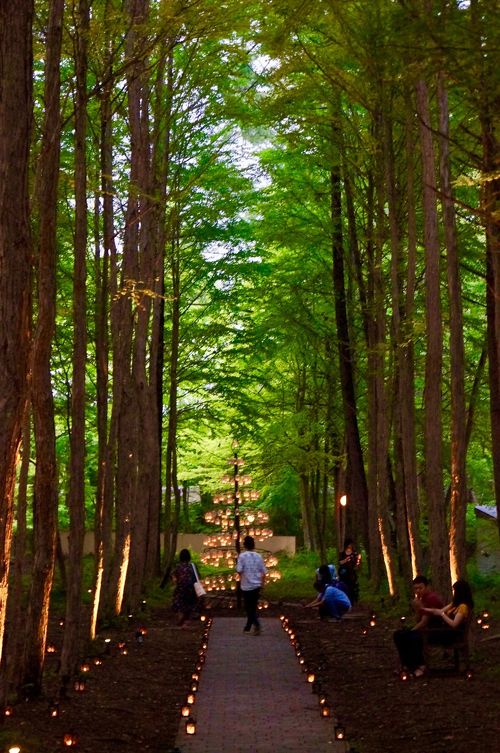 軽井沢 ホテルパイプのけむり Karuizawa -軽井沢高原教会サマーキャンドルナイト とても幻想的な空間でした😊✨️イベントは8月31日まで🕯️ ご宿泊は軽井沢ホテルパイプのけむり にどうぞ！😆✨Facebook