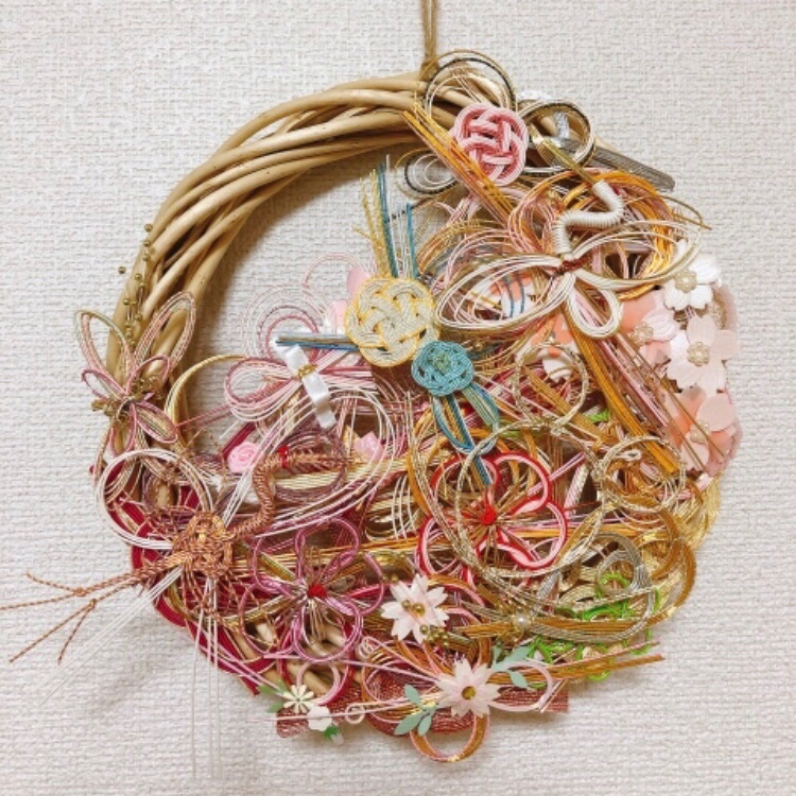 水引リースの作り方ご祝儀袋アートが100均だけで簡単10分で作れる！出張撮影ナビ