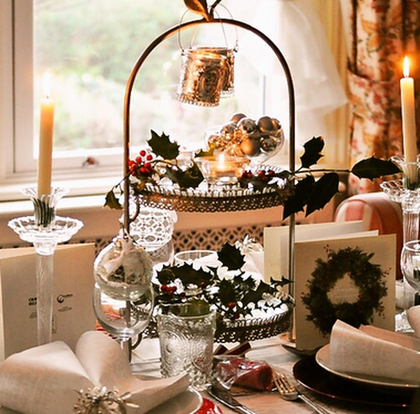 プチプラで作る！大人も子どもも楽しいクリスマステーブルコーデ。おうちと暮らしのレシピ 〜HOME&LIFE