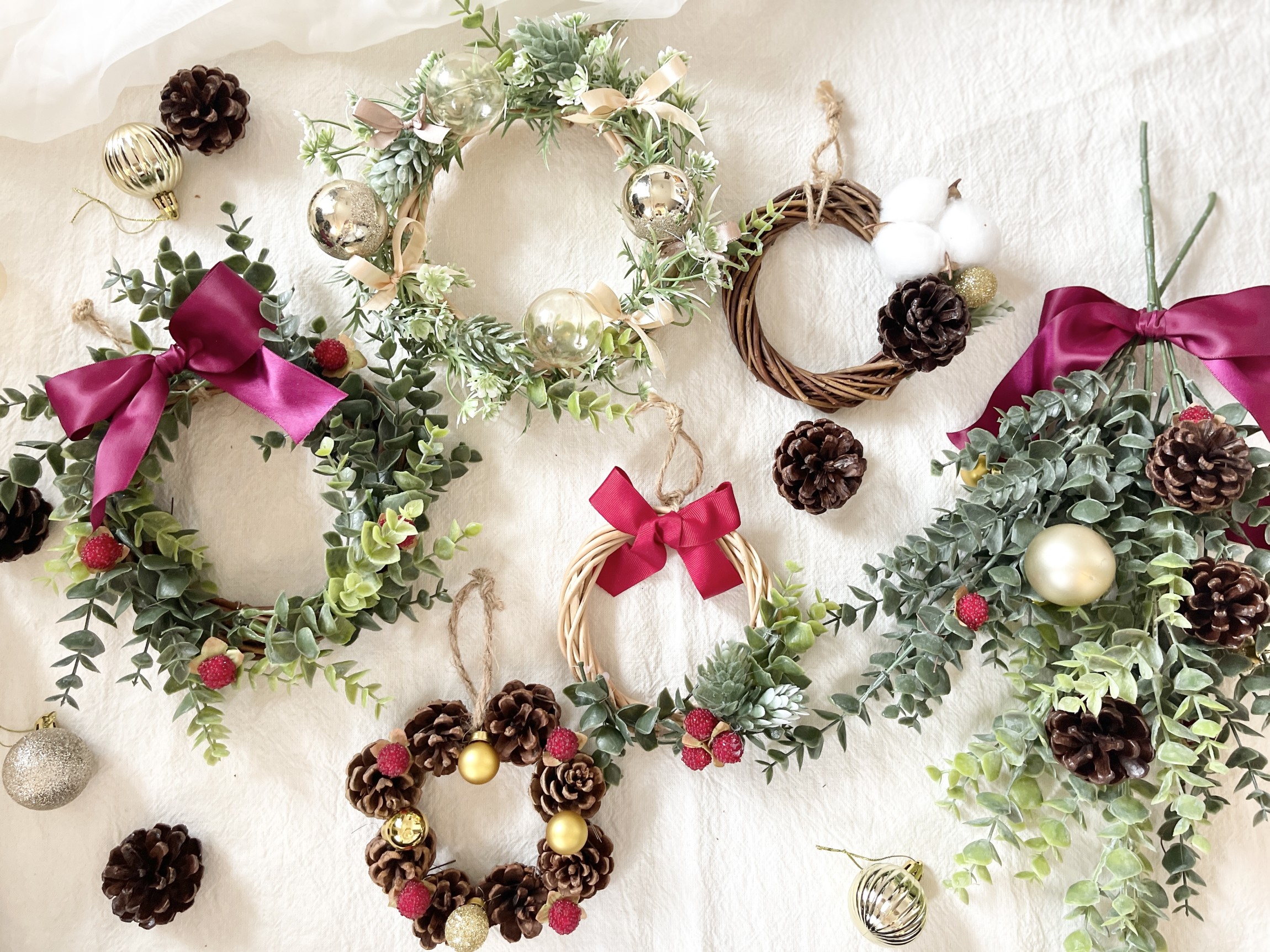 ダイソーのクリスマスツリー飾り！オーナメントやツリースカート調査