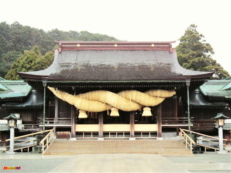 飯南町大しめなわ創作館, 📍飯南町, @ohshimenawa.sousaku.kan0928, 出雲大社神楽殿の大しめ縄を制作！,「日本一大しめ縄の里」飯南町にある, 伝統的なしめ縄生産施設🌲, ◎おすすめポイント◎,１ しめ縄手づくり体験, 初級コース、中級コース、,デコレーションコースから選べる！, お気に入りの作品作りを🔴,２ 各種しめ縄の販売,
