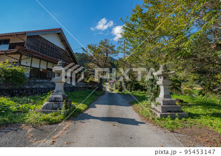 孝霊天皇の鳥取遠征④「楽楽福神社」の１つ＜宮原＞ Yama JINJIN
