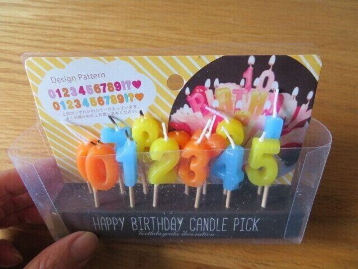 セリアでバースデーキャンドルをチェック！私もディズニーが好き❣️