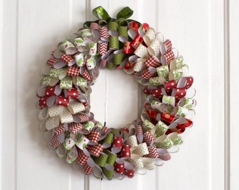 キッチンペーパーの芯で簡単クリスマス飾りTikTok