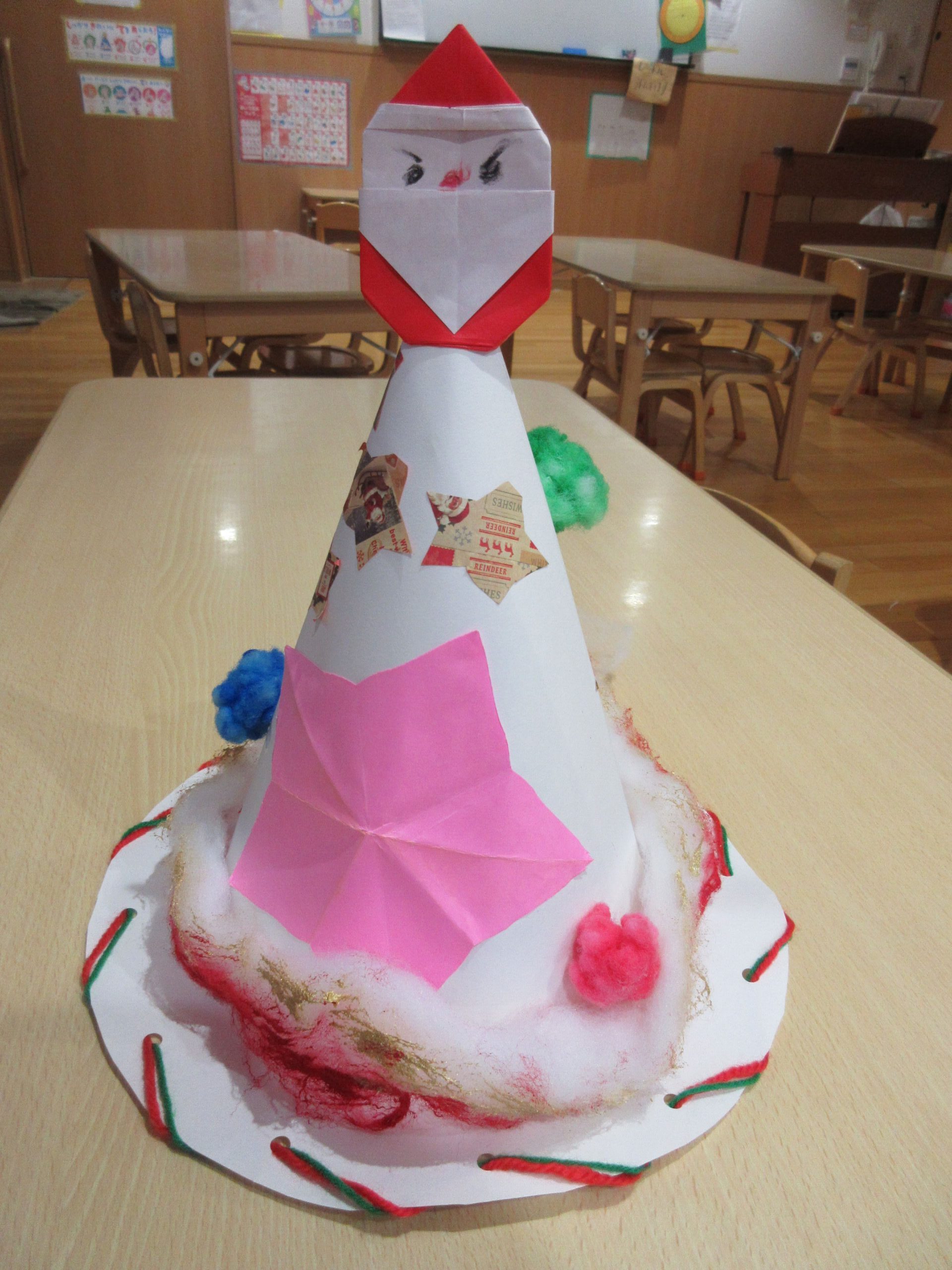 かぶって遊ぼう！ツノが可愛くクリスマスにぴったり！トナカイの帽子の作り方♪ほいくびより