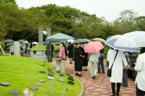 お墓のステンレス金具について