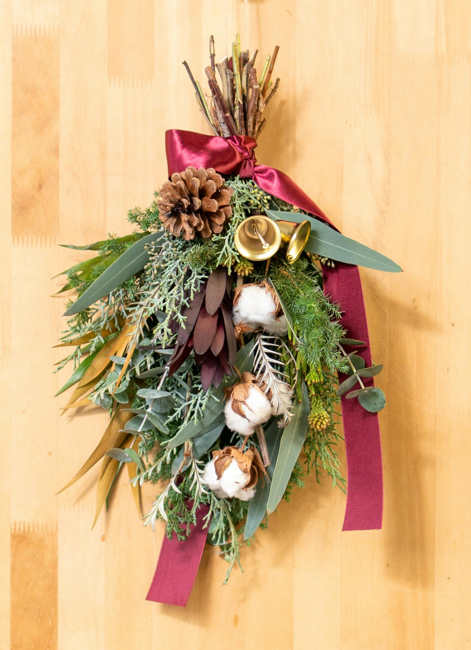 リースより簡単？おしゃれスワッグの作り方玄関や棚、テーブルもおしゃれに彩る1 1女性セブンプラス