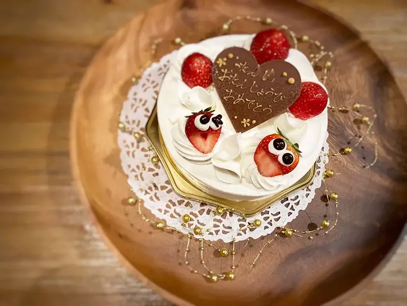 ダイソー新商品💕でバースデーケーキ🎂ASAMIDecolog