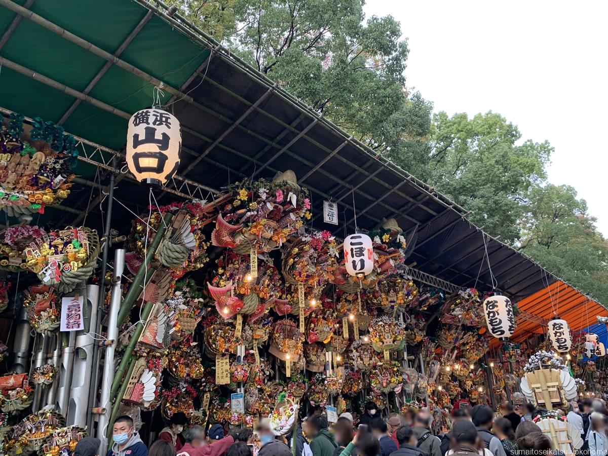 神社照らすちょうちん 真金町・大鷲神社｢酉の市｣南区タウンニュース