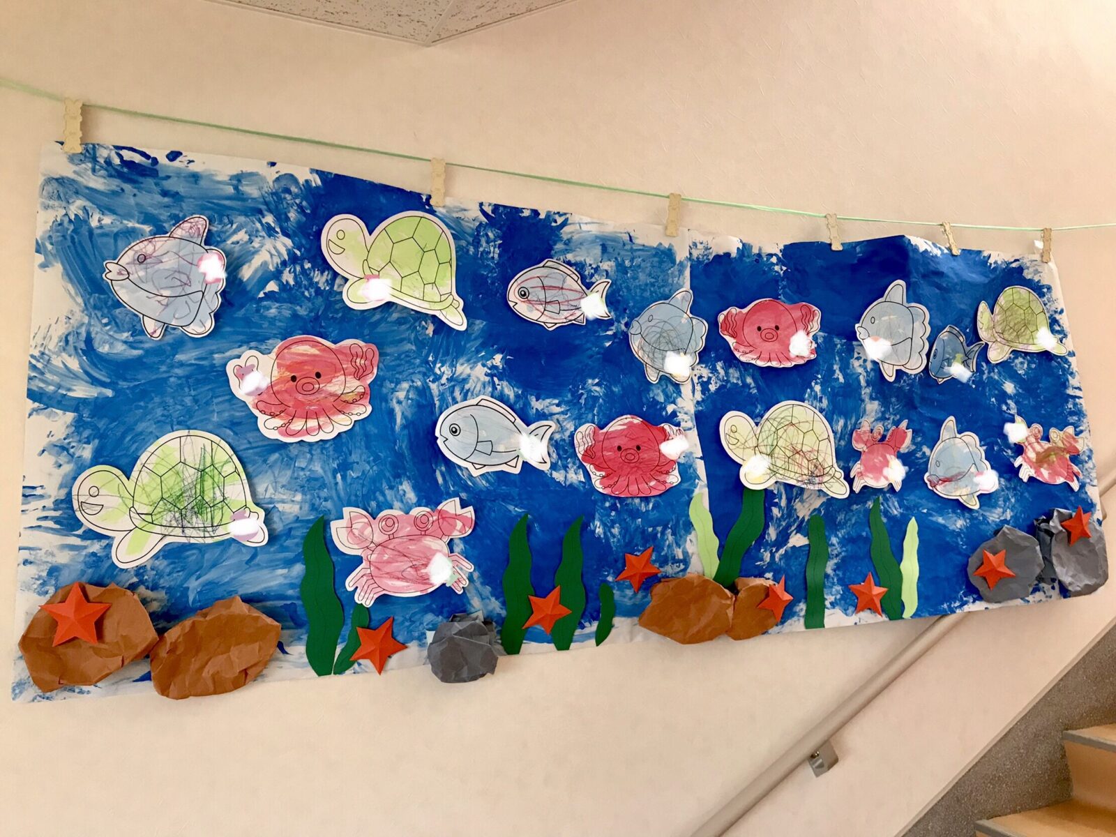 夏壁面壁面製作壁面飾り画用紙製作制作summerスイカすいか夏の壁面幼稚園保育園保育保育士保育室ペーパークラフトオリジナル