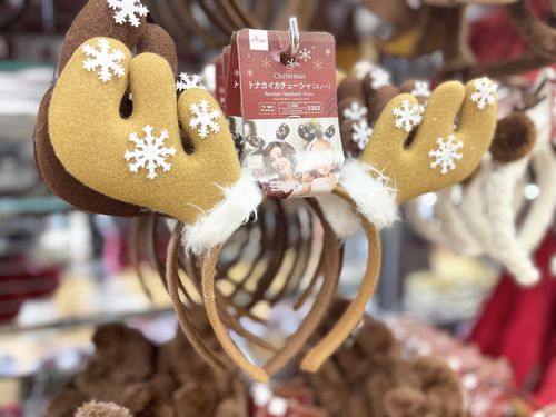 クリスマス100均カチューシャセリアTikTok