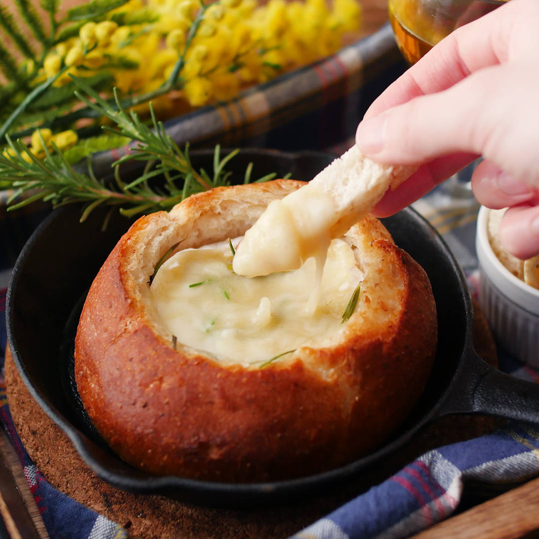 モダンドイツ料理の『シュマッツ』ドイツの冬の風物詩「クリスマスマーケット」メニュー開始！カイザーキッチン株式会社のプレスリリース