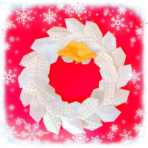 ペーパーファンリース 作り方＆飾り方 画用紙で簡単クリスマスリース！イベントのアイデア暮らしニスタ