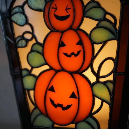 ステンドグラス ハロウィン 壁面 製作 保育士 - メルカリ