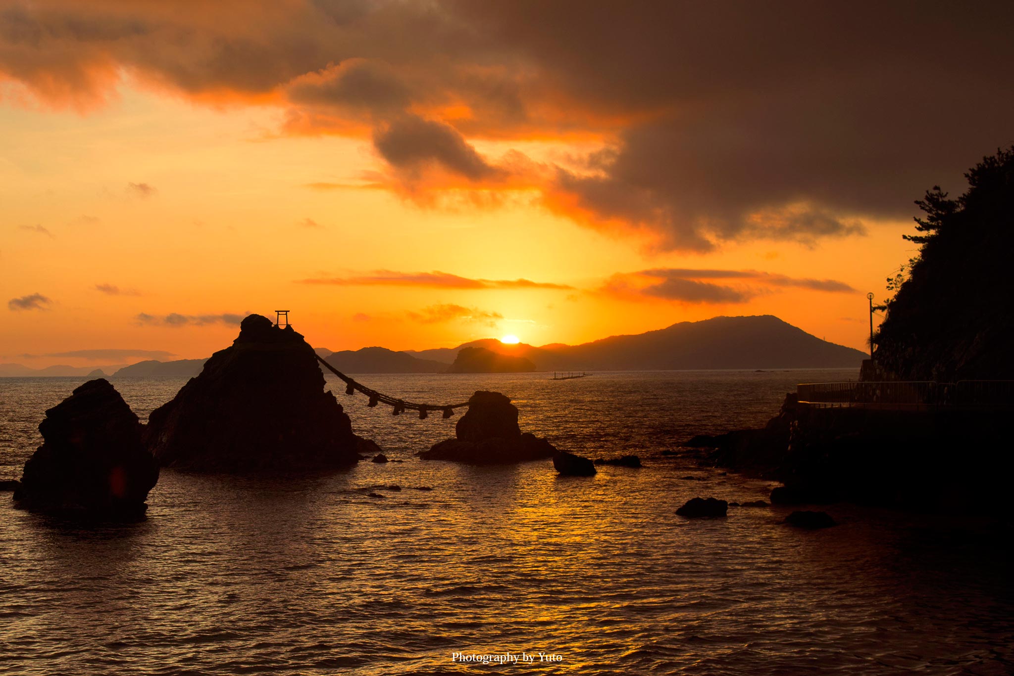 夫婦岩 三重県伊勢市- 見どころ、アクセス & 周辺情報GOOD LUCK TRIP