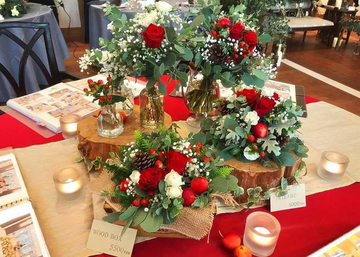 クリスマスウェディングを演出する結婚式テーブルコーディネート集結婚ラジオ結婚スタイルマガジン