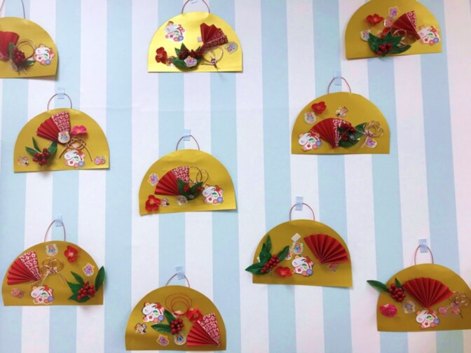 デイサービスの壁面を飾る見事な作品の数々！ – ハートケアグループ通信ブログ