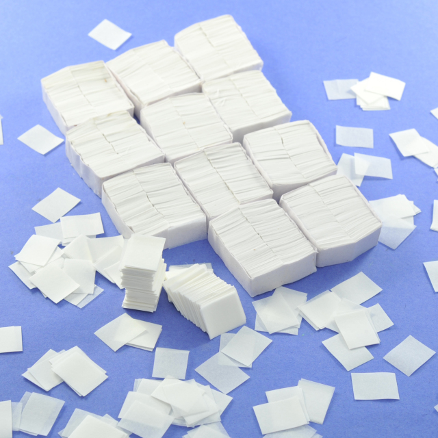 紙吹雪のイラスト素材69779667- PIXTA