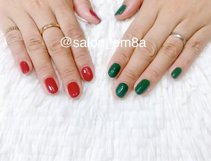 クリスマスネイルネイルジェルネイルネイルデザインワンカラーネイルネイルアート LaLa Peach 福岡 LaLaPeach所属 のマツエクデザイン 20240414183745 ミニモ