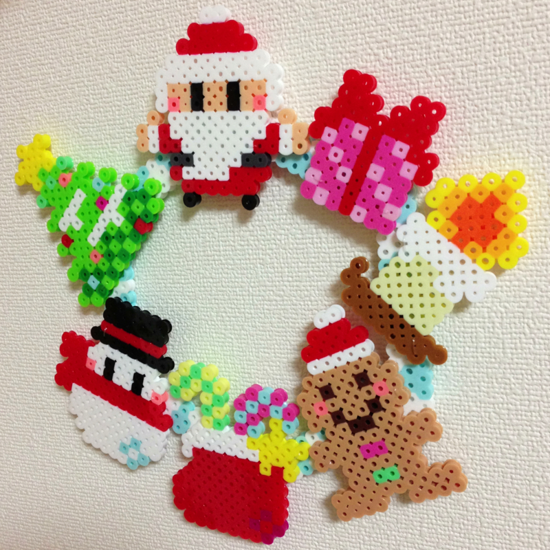 アイロンビーズ クリスマスガーランド の通販 by ありゆ's shopラクマ