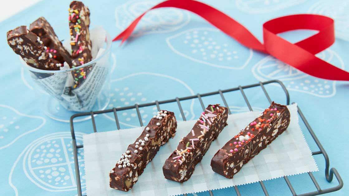 卵１個で！ バレンタインに🐻‍❄️♡簡単可愛いしろくまのプチブッセの作り方 簡単お菓子作り バレンタインレシピ