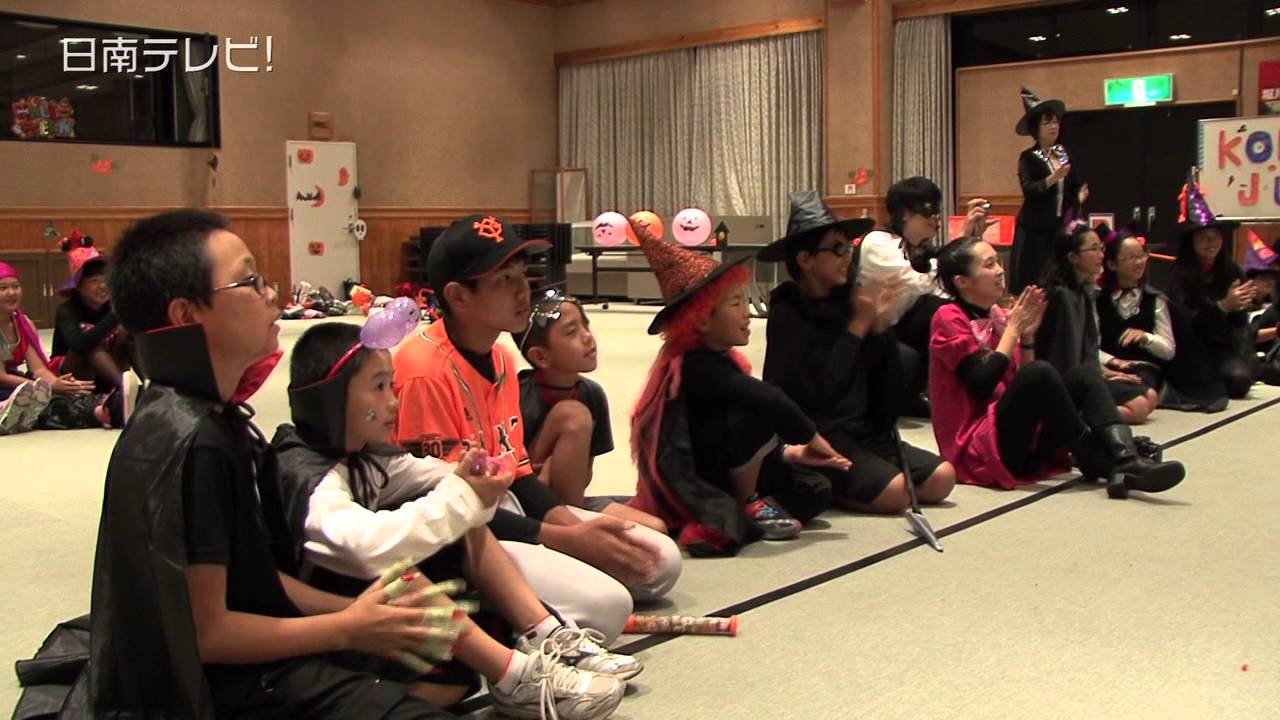 ハロウィン英語ゲームおすすめ 子供幼児小学生ハロウィンパーティー No1は英語すごろく＆ビンゴみいちゃんママの英語教室。英語発音矯正フォニックスオンラインレッスン専門