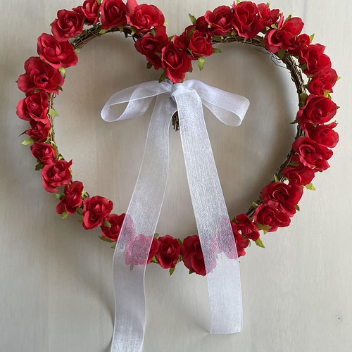 バレンタインのリースの丸型フレーム イラスト素材7433965- フォトライブラリ