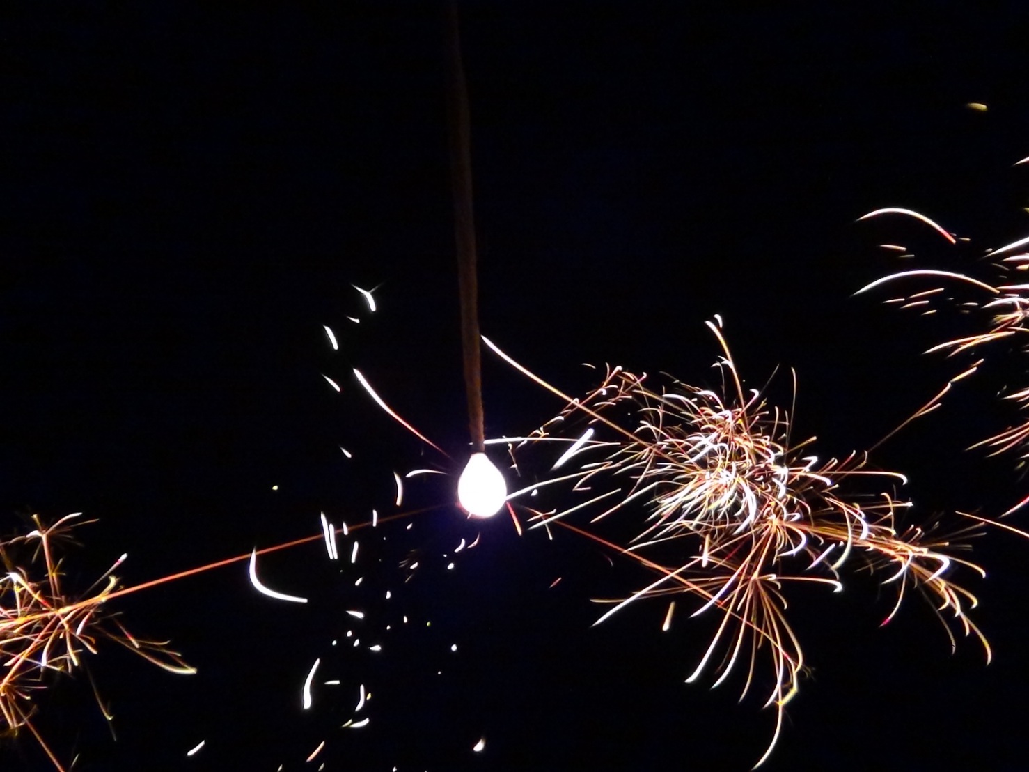 ワークショップMARUYA「人と人、人と自然をつなげる」花火の企画・運営