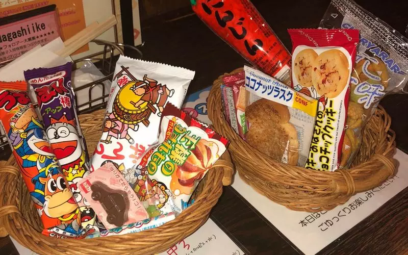 駄菓子食べ放題！『駄菓子バー』がアツい！しかもオリジナル駄菓子カクテルが超美味！ガジェット通信 GetNews