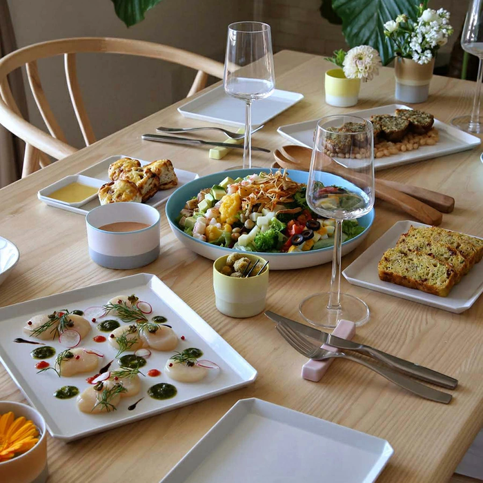 誕生日や記念日に！おうちで祝う、パーティー料理アイデアおうちでお誕生日や記念日をお祝いするとき、どんな料理にしようか悩んでしまう方も多いのでは？そこで、Instagramで見つけたセンス溢れるパーティー料理をご紹介🎉 メニューはもちろん、素敵なテーブル