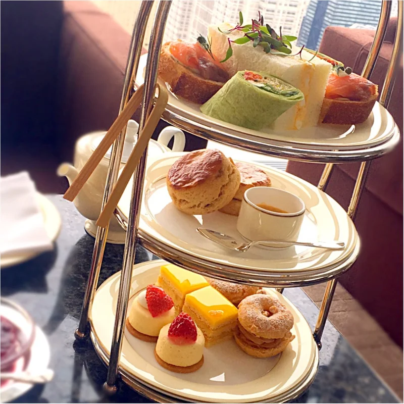 パークハイアット東京 ピークラウンジのアフタヌーンティーふたりでおでかけ